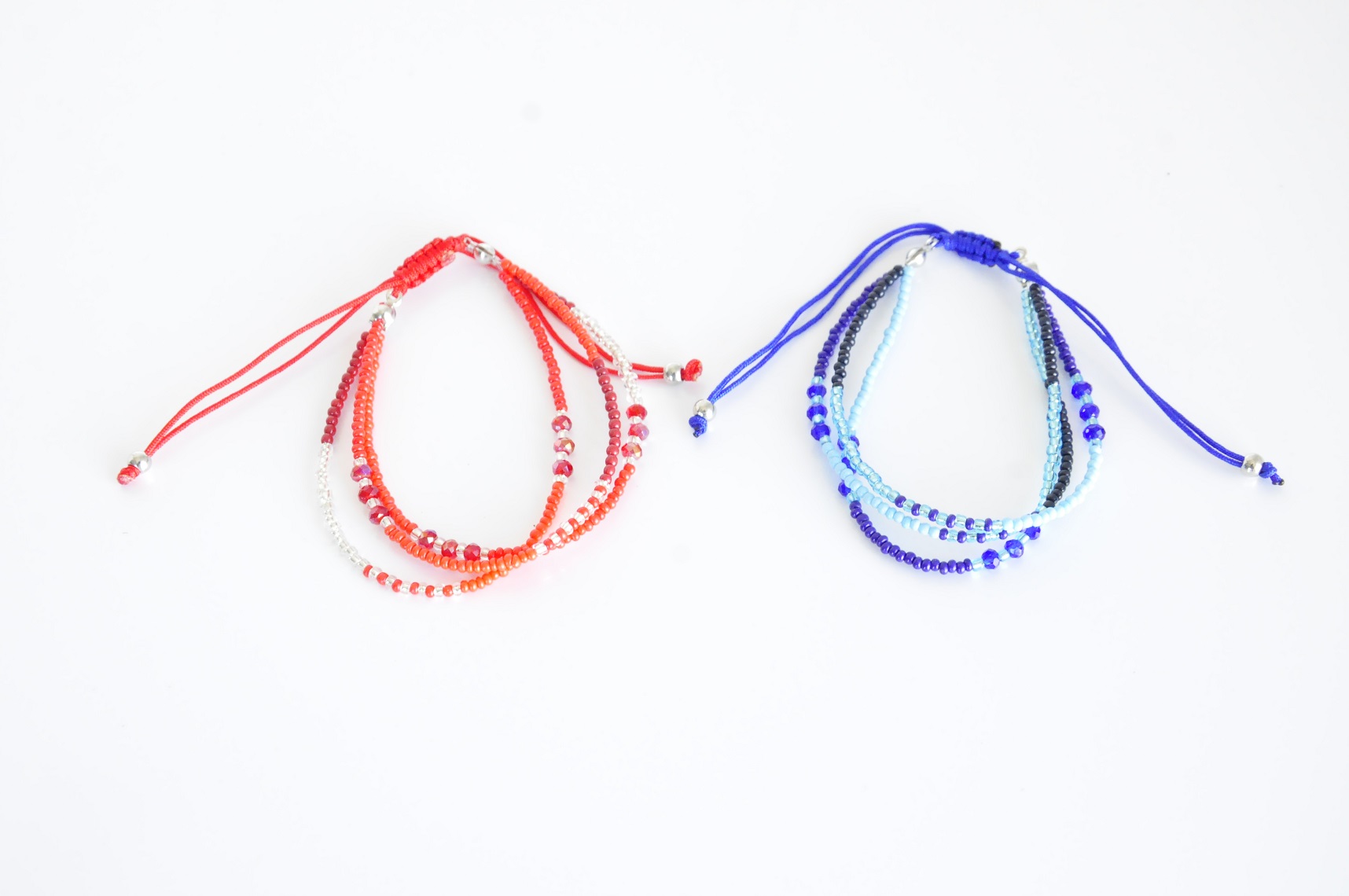 Armband 3-reihig Perlen rot blau