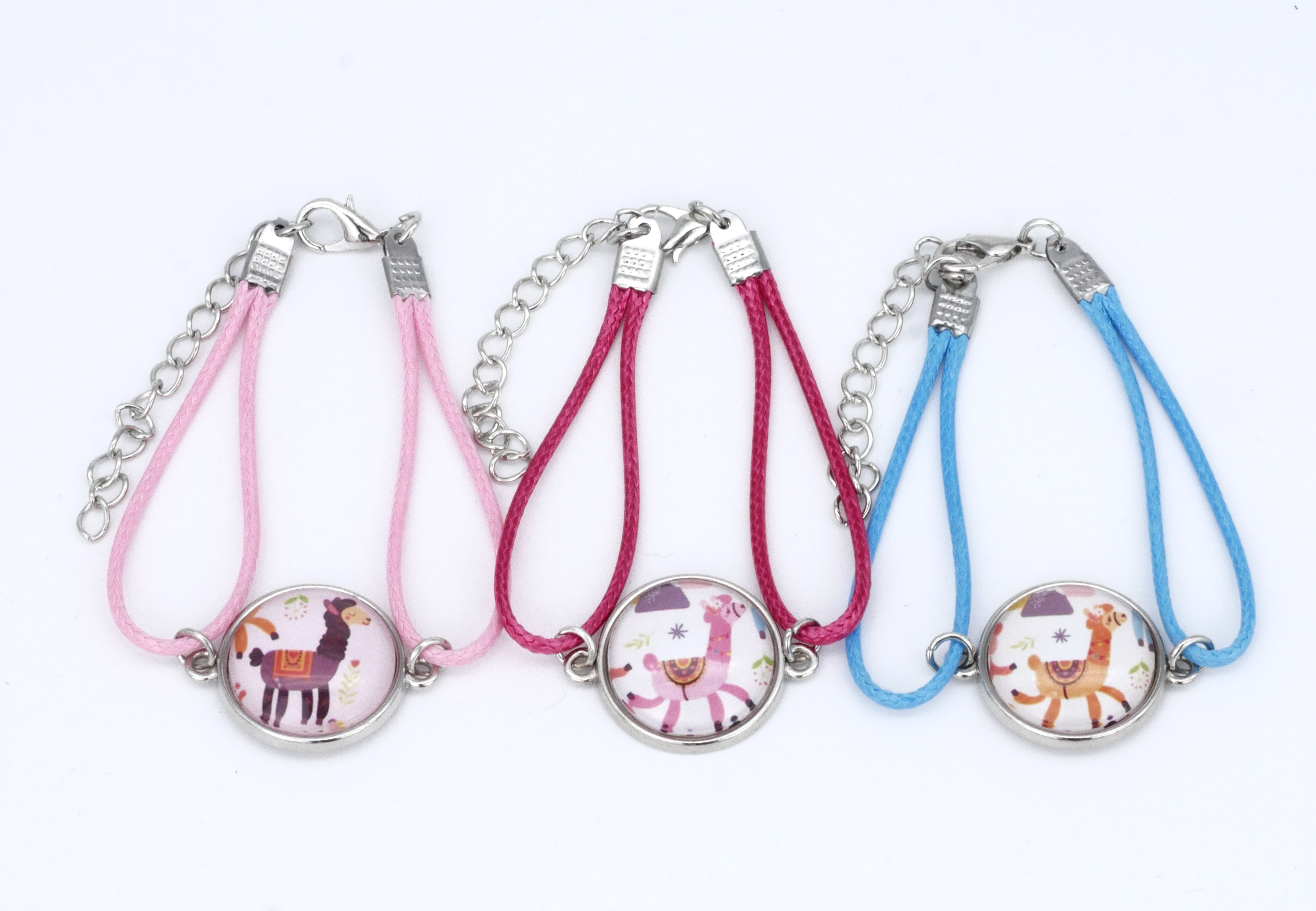 Armband  Medaillon mit Lama 1